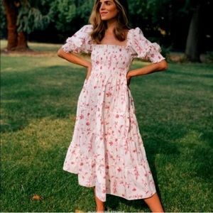 NWOT XS Hill House Nesli Dress in Rose Botanical.